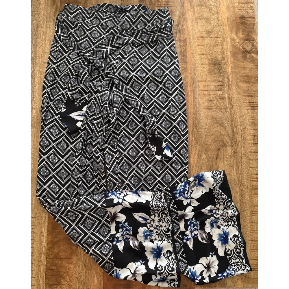 White House Black Market Wide Leg Wrap Pants 2R Black White Floral Rayon
